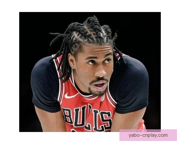 队记曝艾维曾赛后奇问记者私生活 被裁离队公牛无人惋惜更衣室冷漠